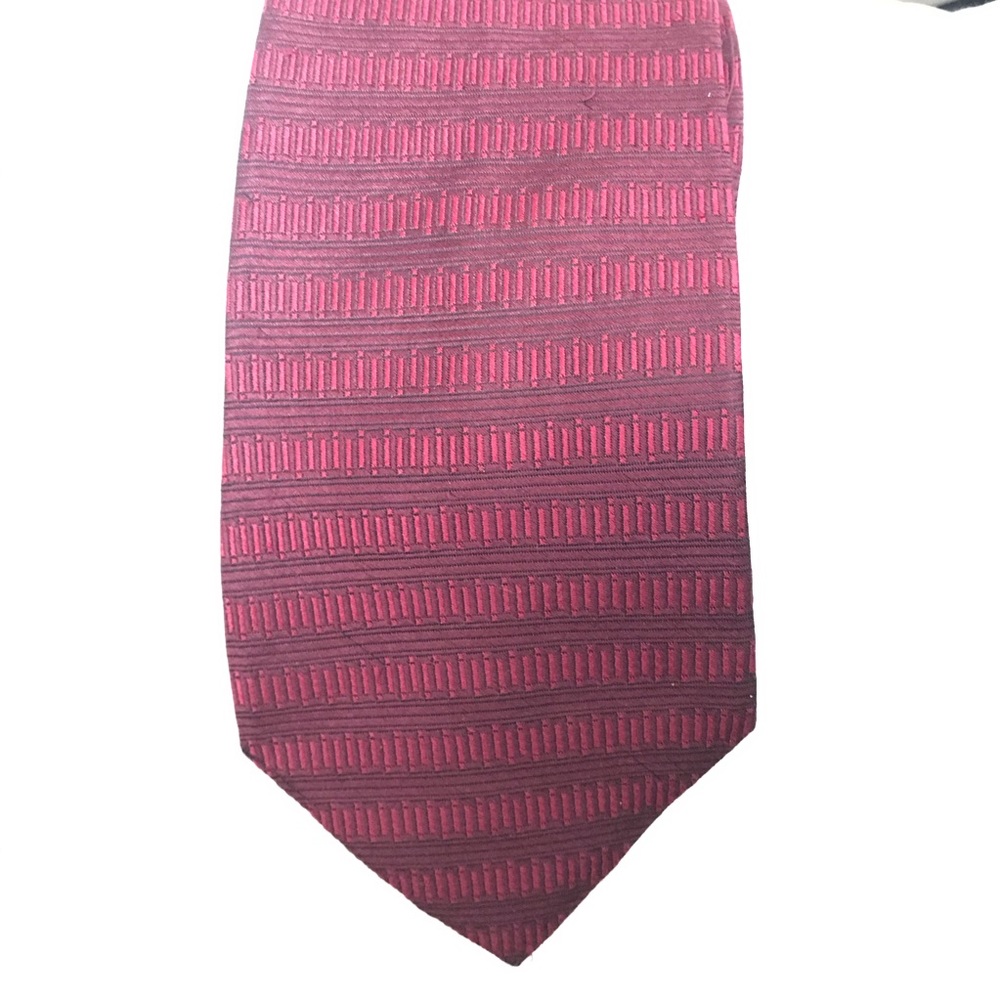 Red Louis Feraud 💯% Silk Tie